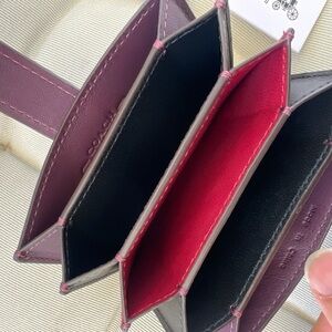 NWT Coach Accordion Card Case Glovetanned Leather Plum Multi Purple 37367 Rare